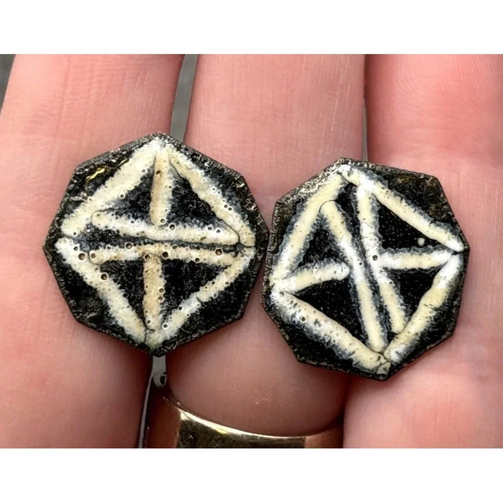 Vintage Modernist Copper and Black White Enamel Octagon Geometric Cufflinks